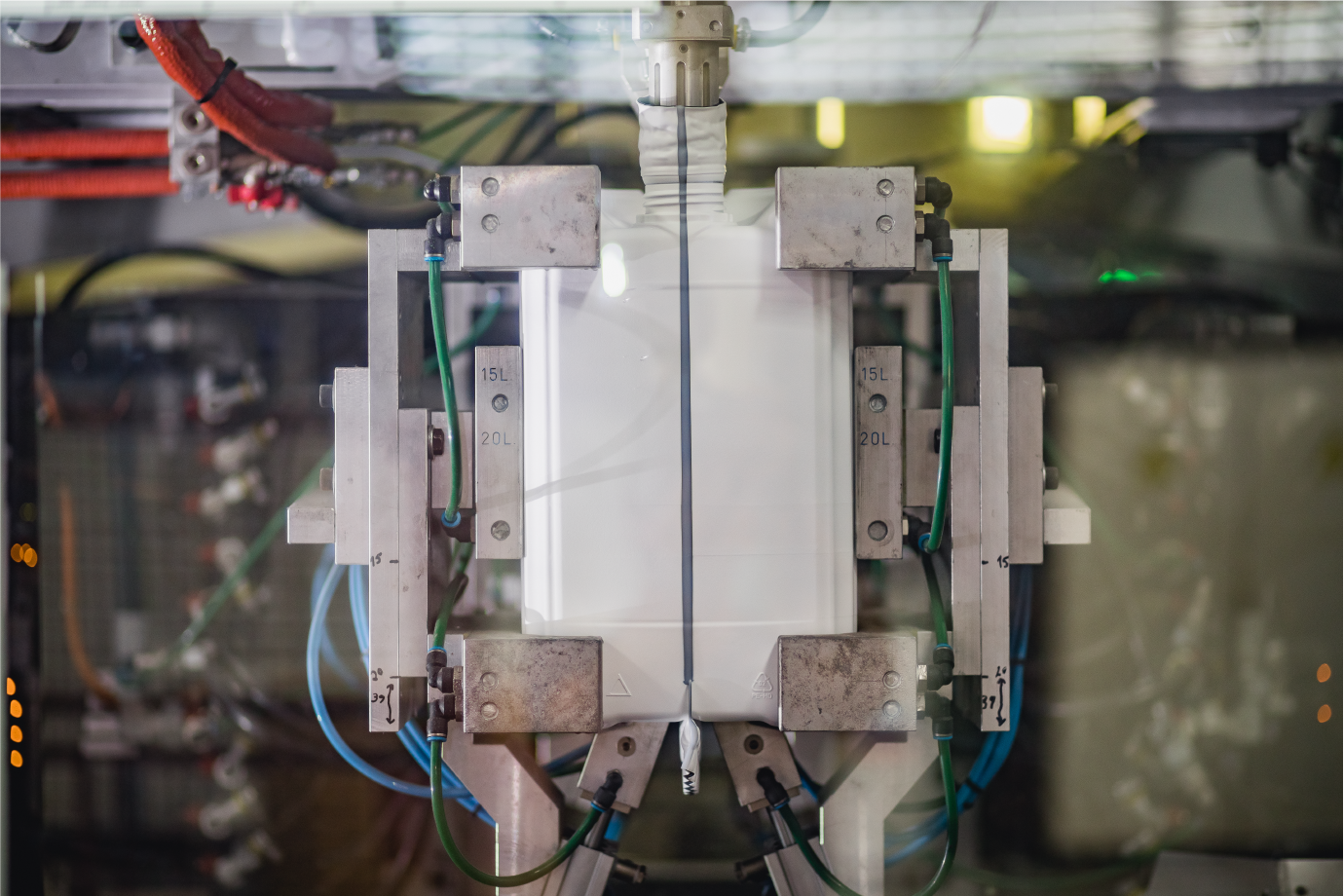 A leading company in the development of bulk plastic packaging for industrial use