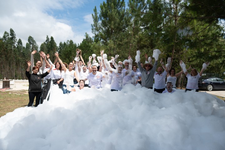 Muitos sorrisos nos 64 anos SIE!